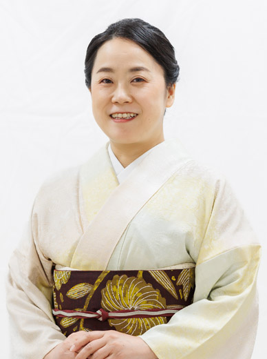 日本和装岡田講師