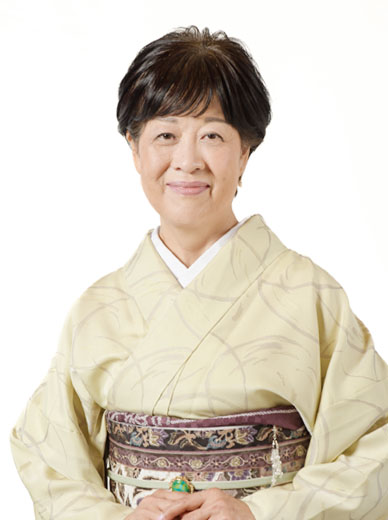 日本和装田中講師